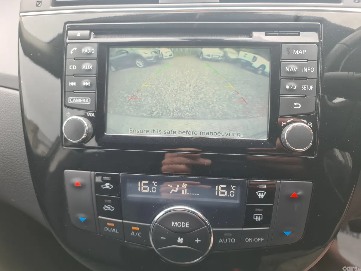 Nissan Pulsar Hatchback, Diesel, 2016, Brown