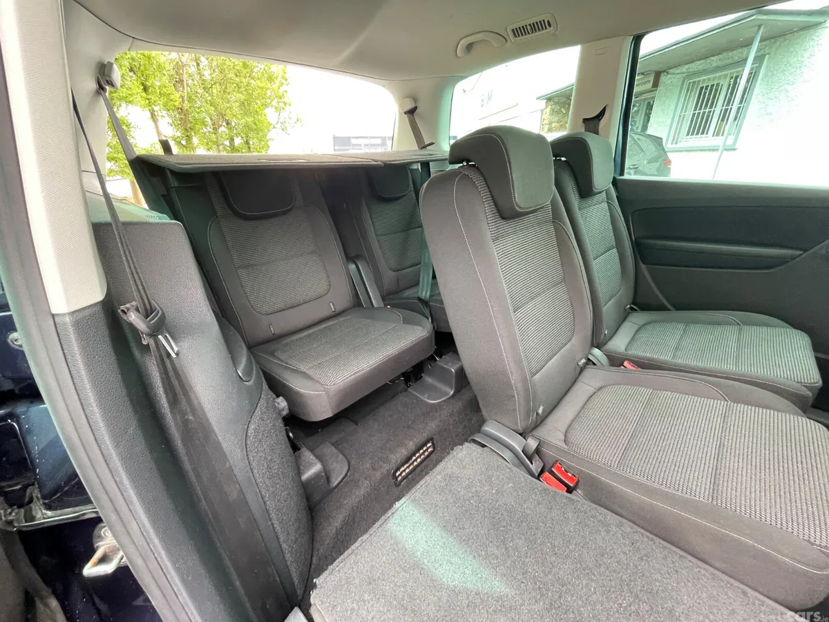 Volkswagen Sharan MPV, Diesel, 2016, Blue