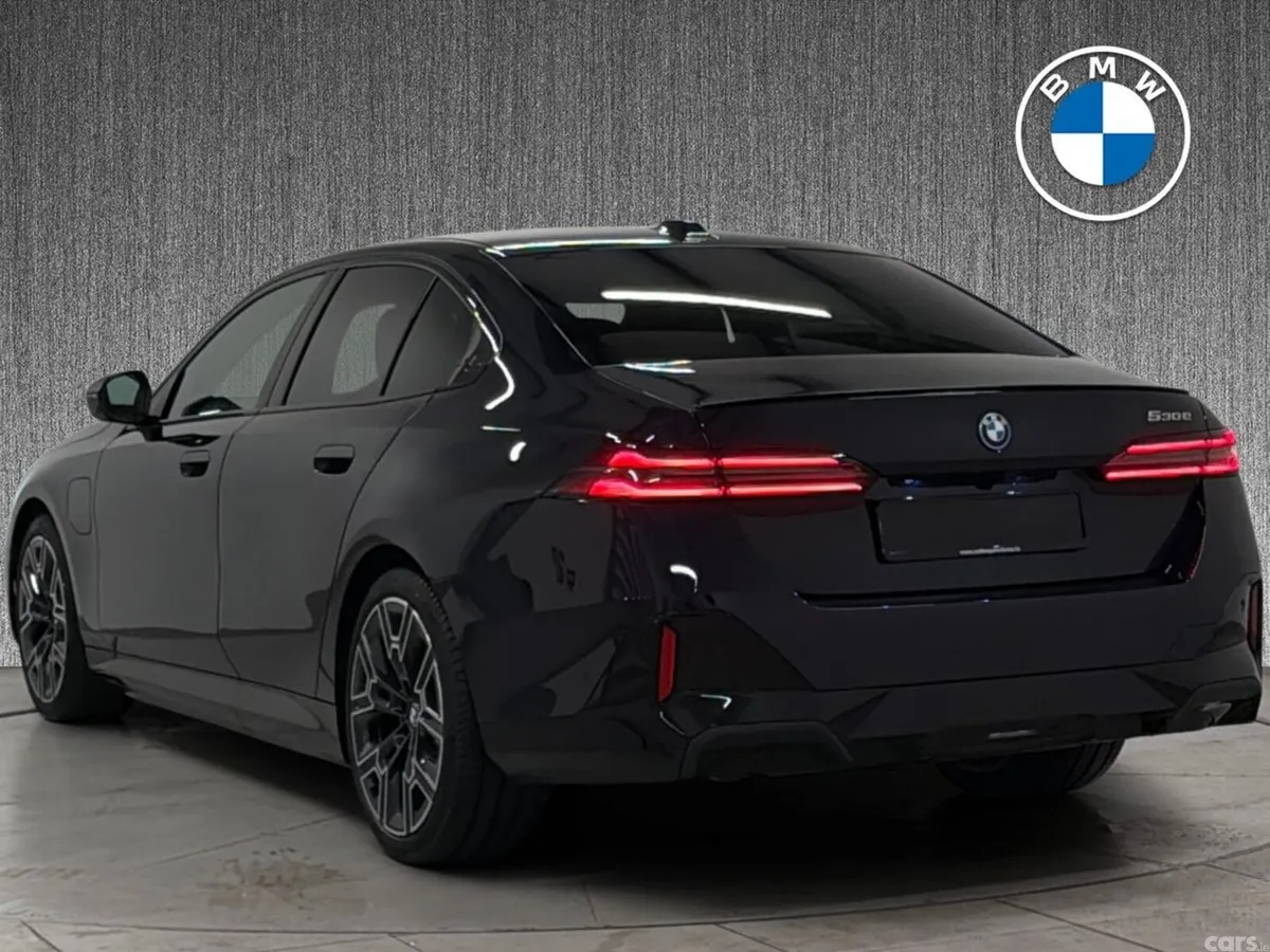 BMW 5-Series Saloon, Petrol Plug-in Hybrid, 2026, Black