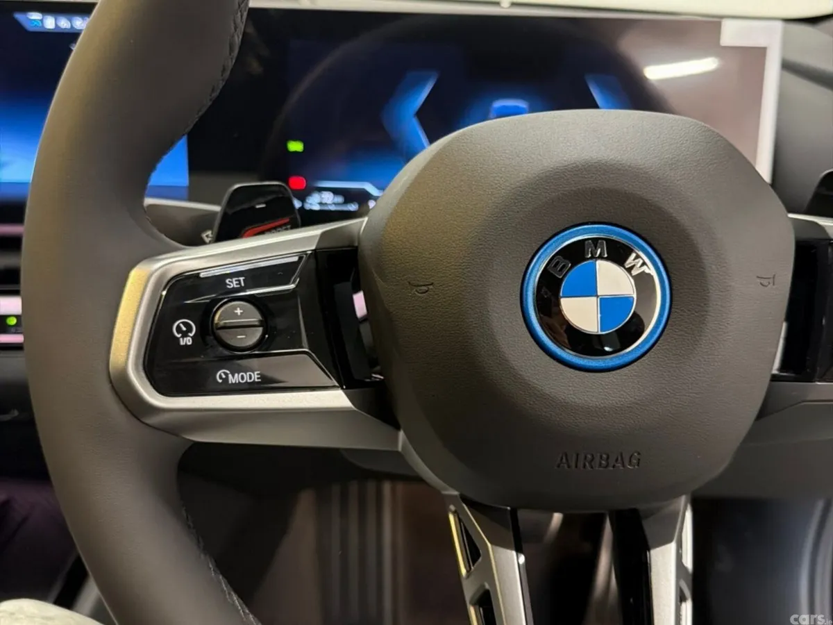 BMW 5-Series Saloon, Petrol Plug-in Hybrid, 2026, Black