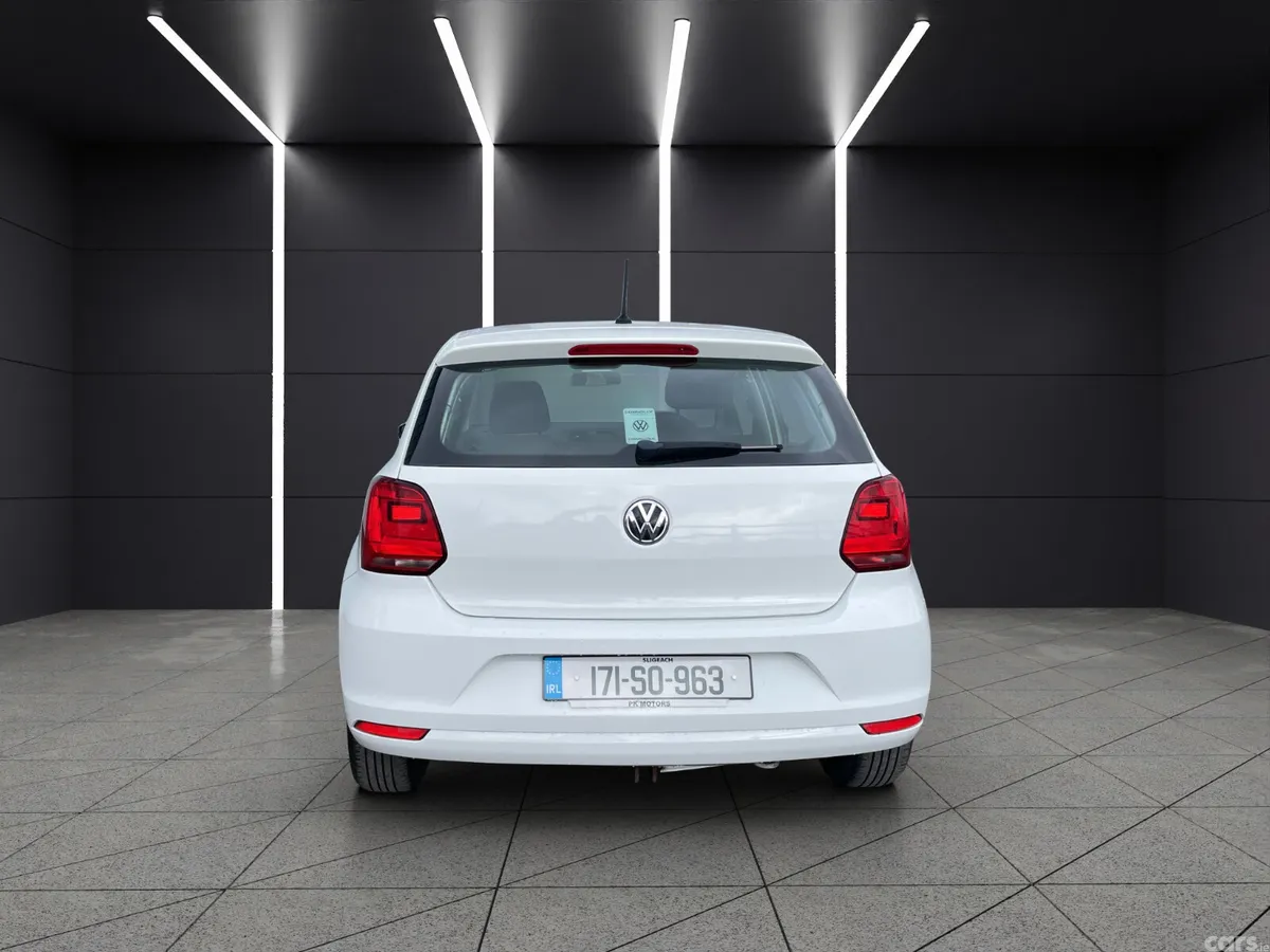Volkswagen Polo Hatchback, Petrol, 2017, White
