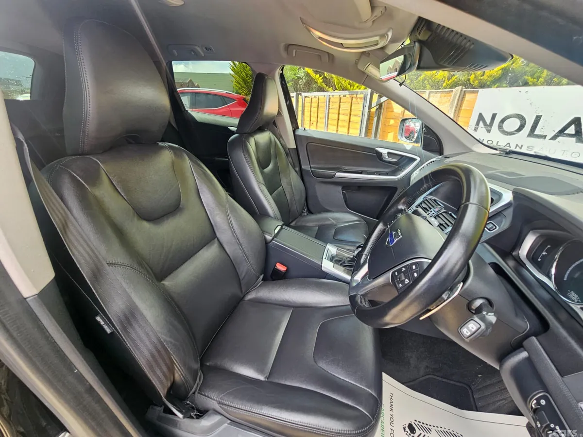 Volvo XC60 SUV, Diesel, 2016, Black