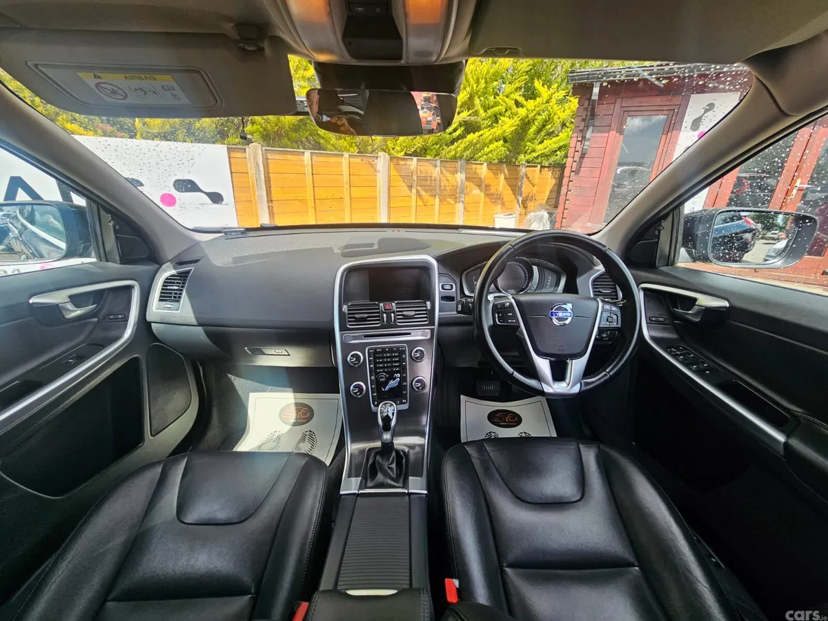 Volvo XC60 SUV, Diesel, 2016, Black