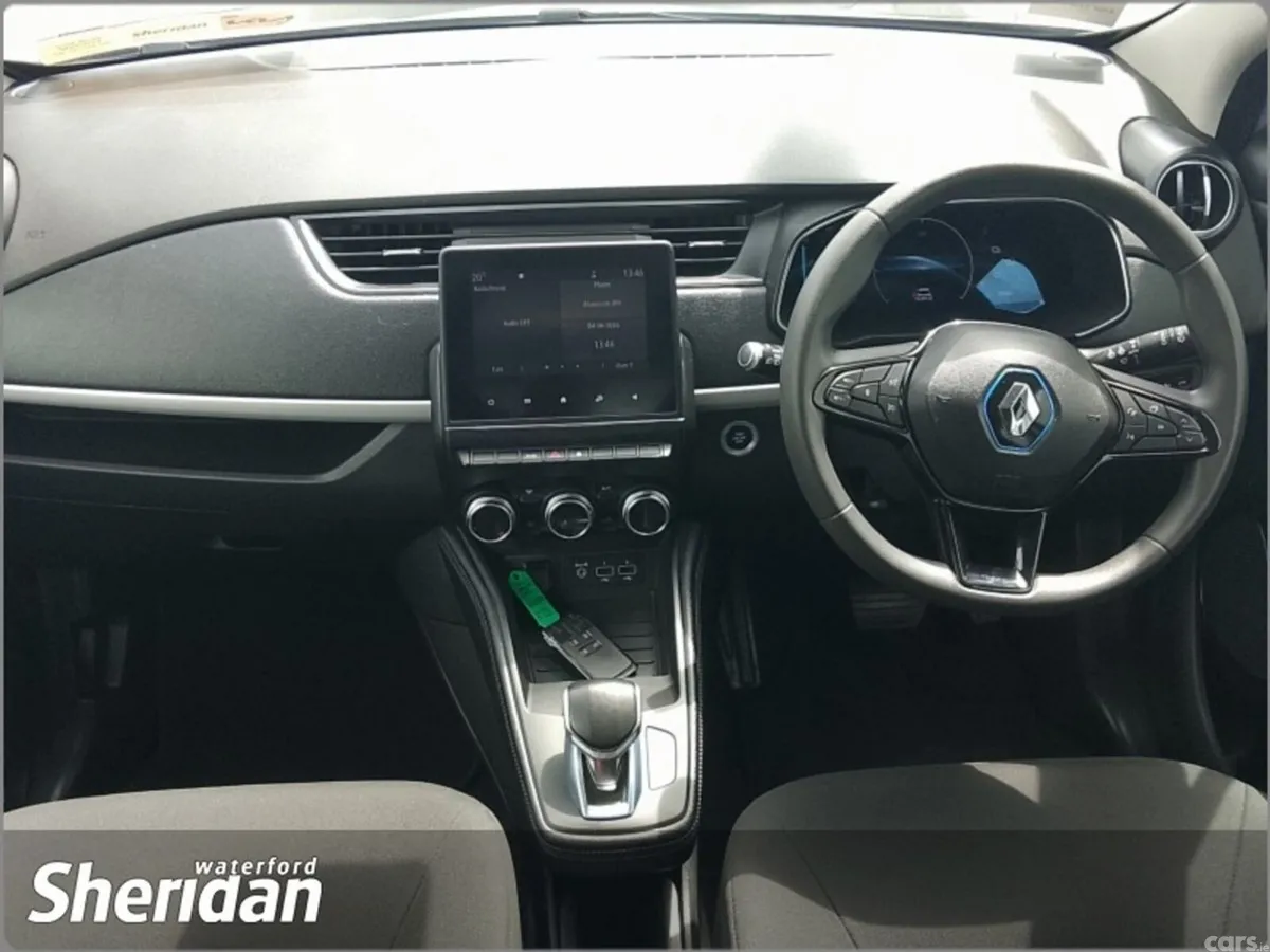 Renault Zoe Hatchback, Electric, 2021, Grey