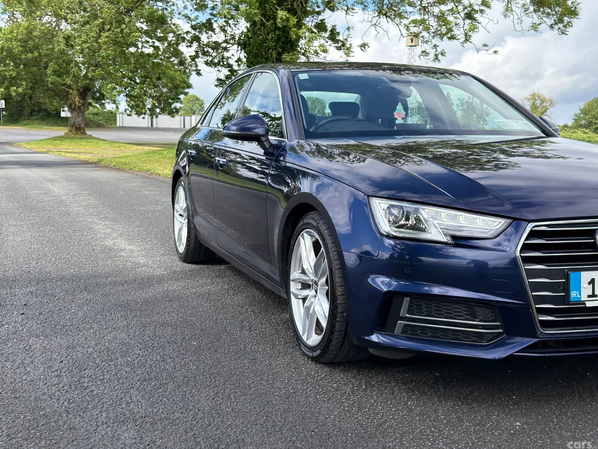 Audi A4 Saloon, Diesel, 2019, Blue