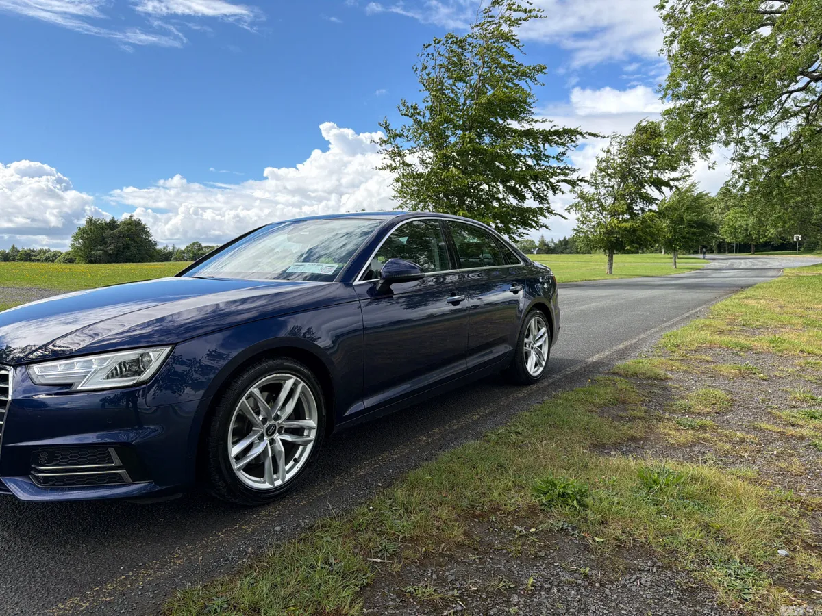 Audi A4 Saloon, Diesel, 2019, Blue