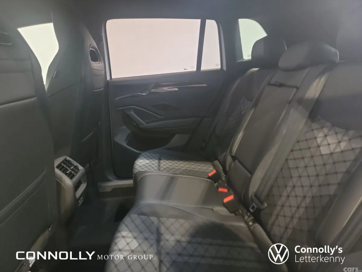 Volkswagen Tiguan Saloon, Diesel, 2026, White