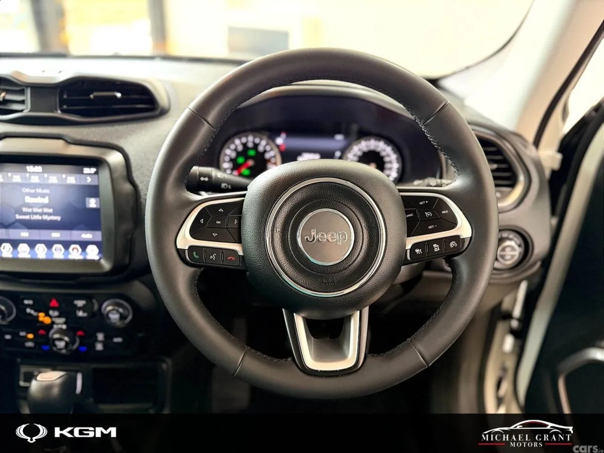 Jeep Renegade SUV, Petrol Hybrid, 2024, White