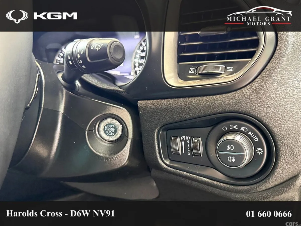 Jeep Renegade SUV, Petrol Hybrid, 2024, White