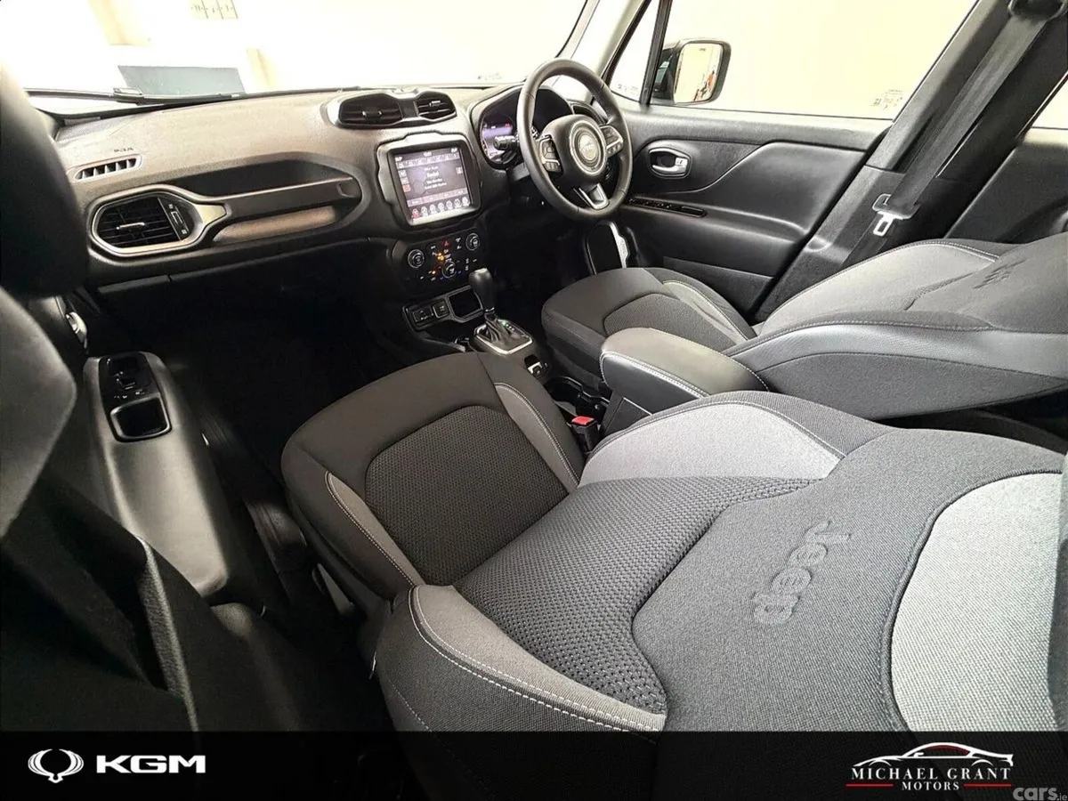 Jeep Renegade SUV, Petrol Hybrid, 2024, White