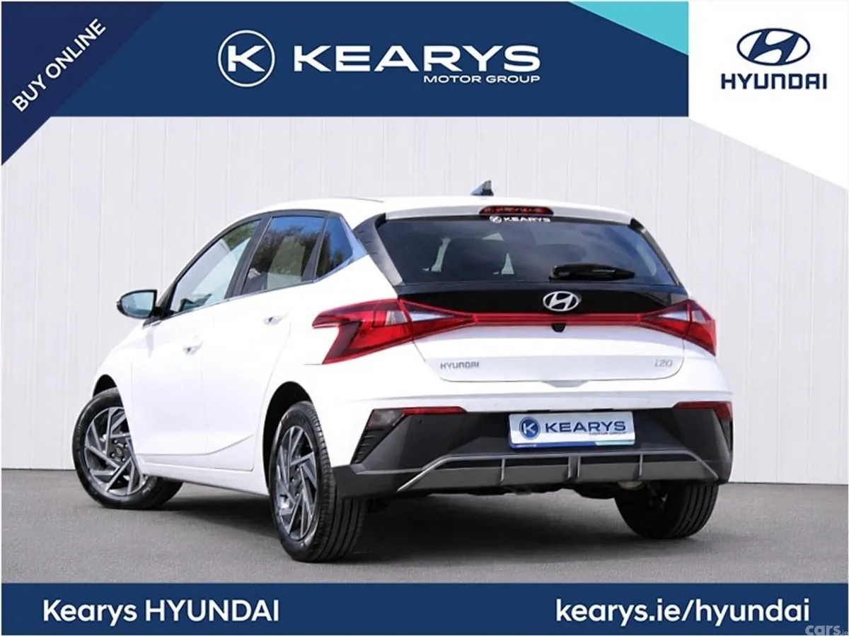 Hyundai i20 Hatchback, Petrol, 2026, White