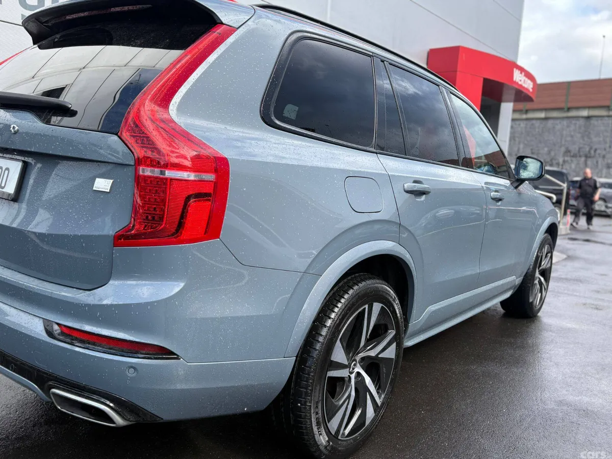 Volvo XC90 SUV, Petrol Hybrid, 2021, Grey