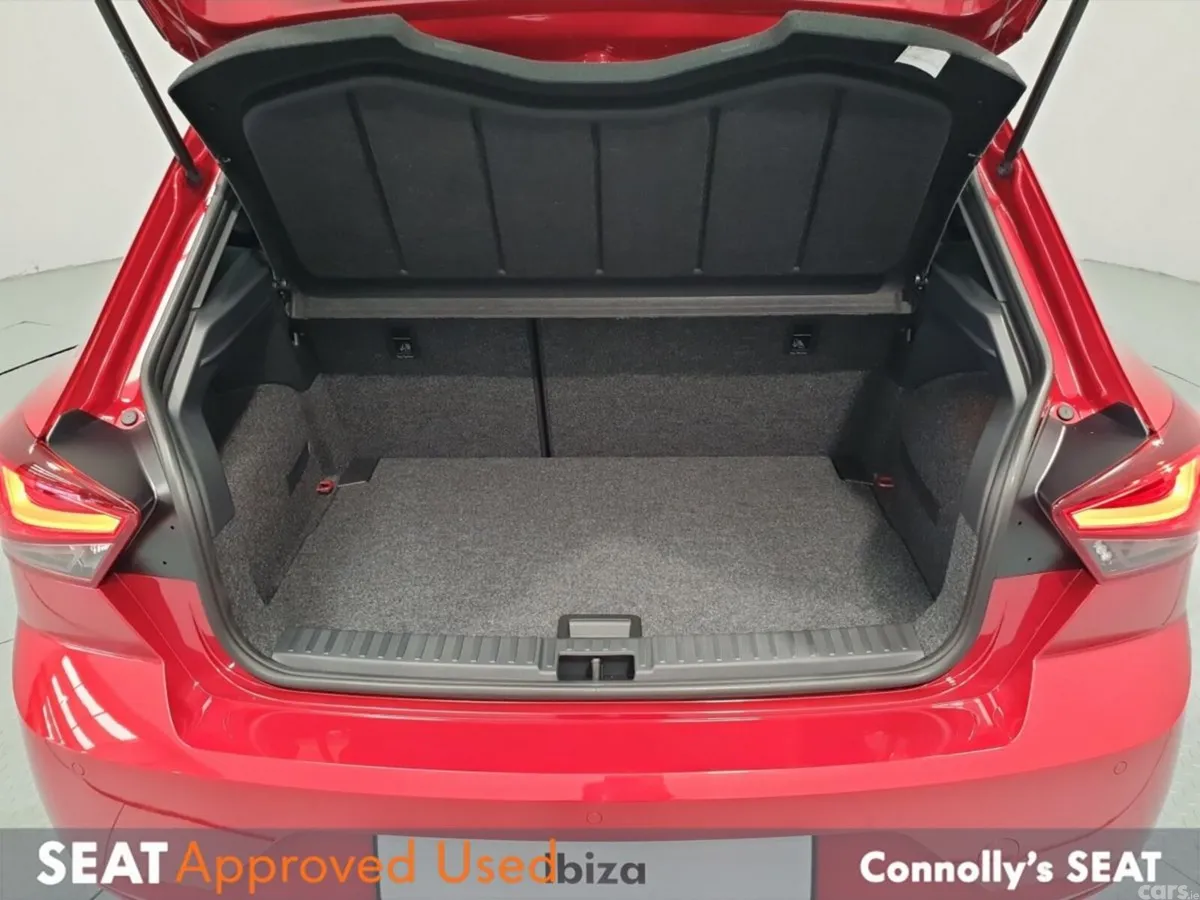 SEAT Ibiza Hatchback, Petrol, 2025, Red