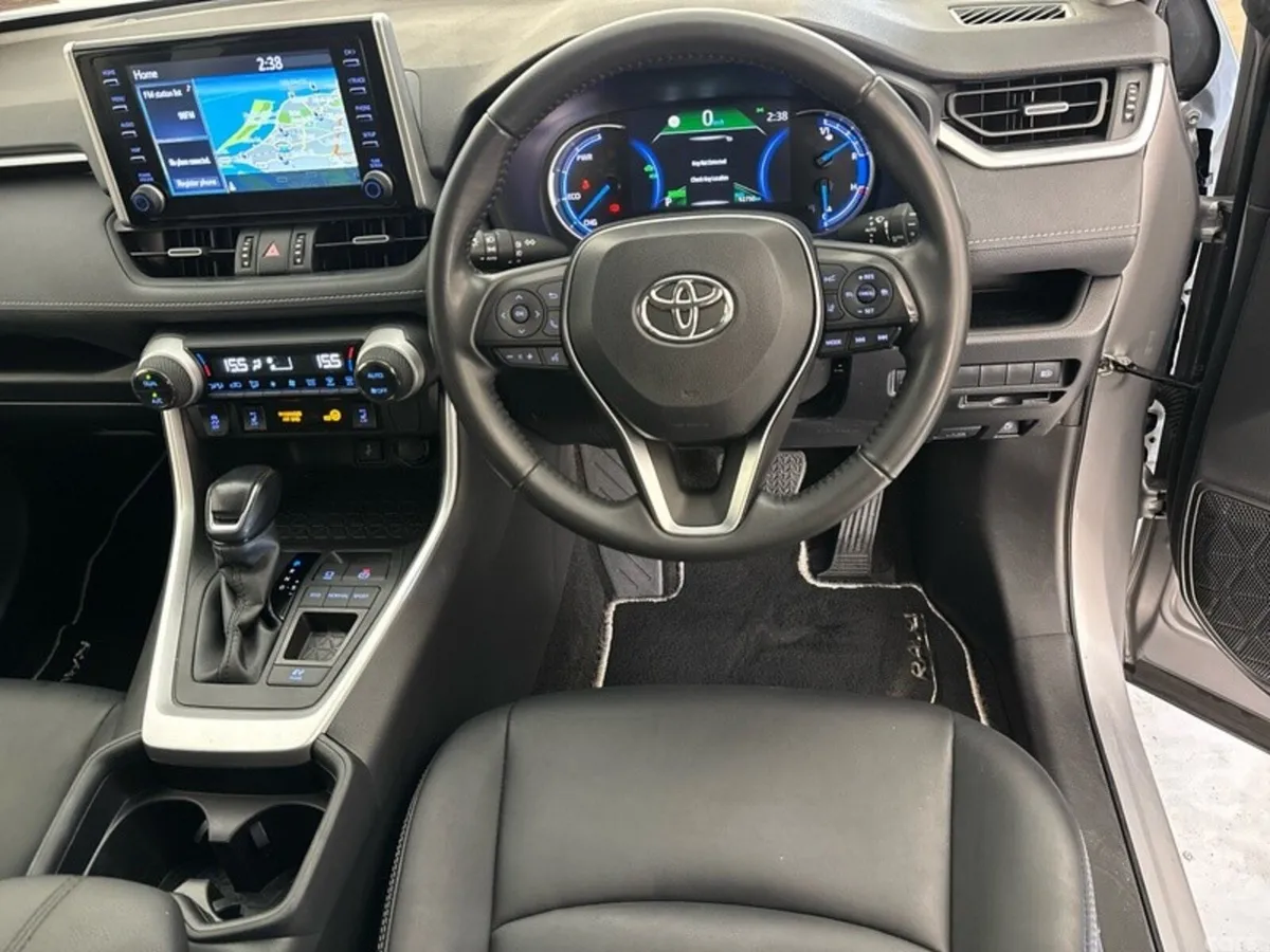 Toyota RAV4 SUV, Petrol Hybrid, 2022, Grey