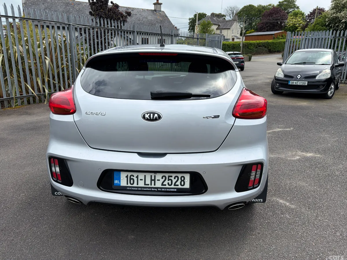 Kia Ceed Hatchback, Diesel, 2016, Silver
