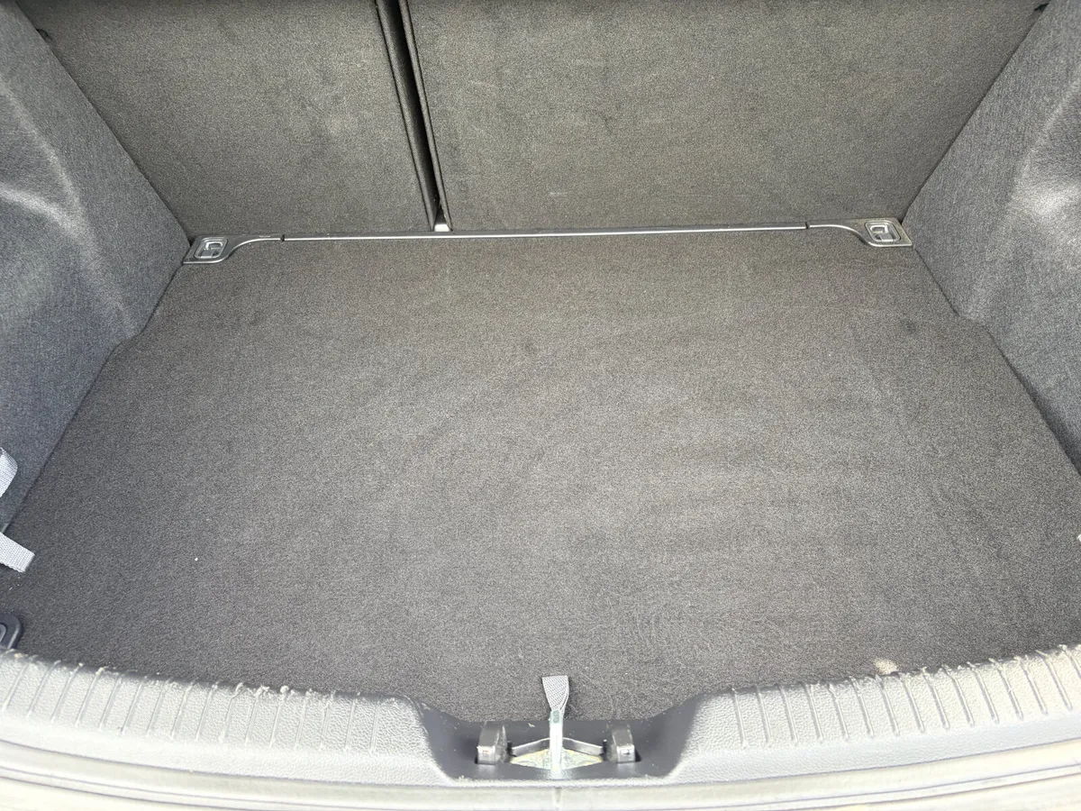 Kia Ceed Hatchback, Diesel, 2016, Silver