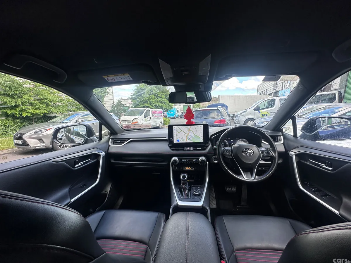 Toyota RAV4 SUV, Petrol Hybrid, 2024, Blue