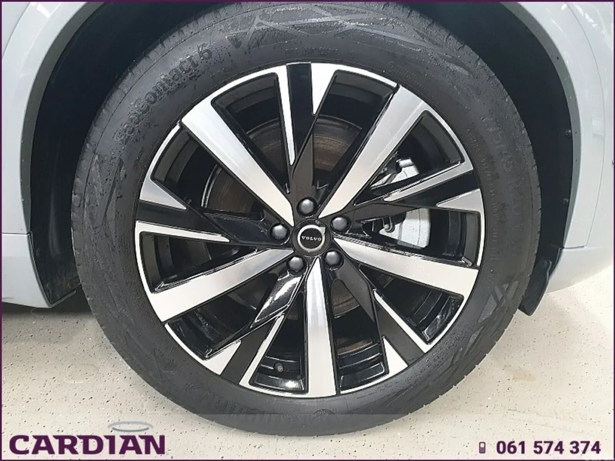 Volvo XC90 SUV, Petrol Hybrid, 2025, Grey