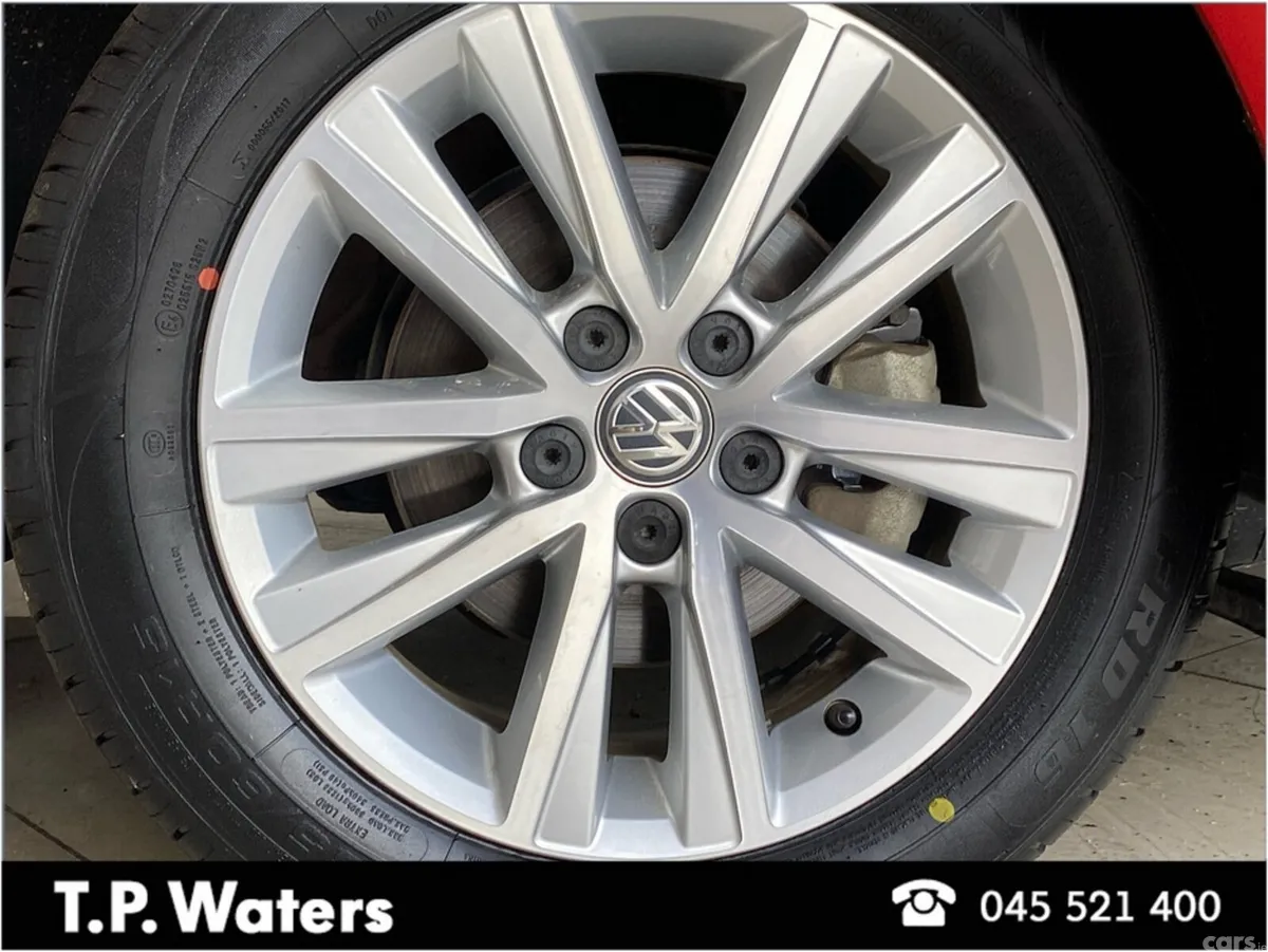 Volkswagen Polo Hatchback, Petrol, 2017, Red