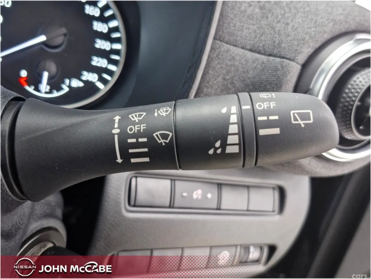 Nissan Juke MPV, Petrol, 2025, Grey