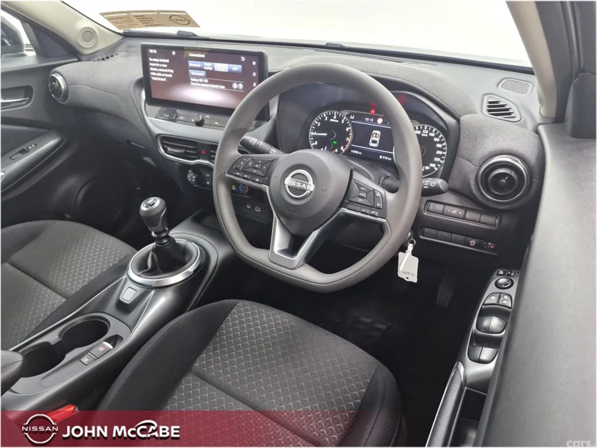 Nissan Juke MPV, Petrol, 2025, Grey