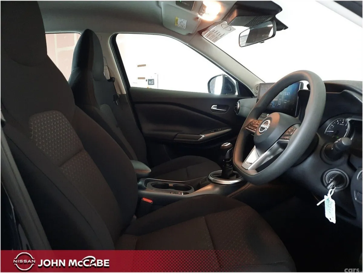 Nissan Juke MPV, Petrol, 2025, Black