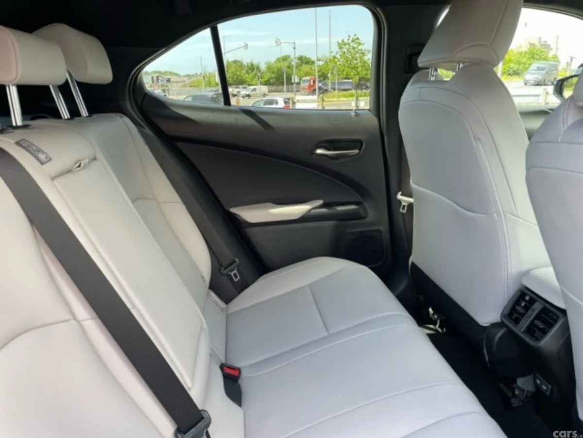 Lexus UX SUV, Petrol Hybrid, 2024, Black