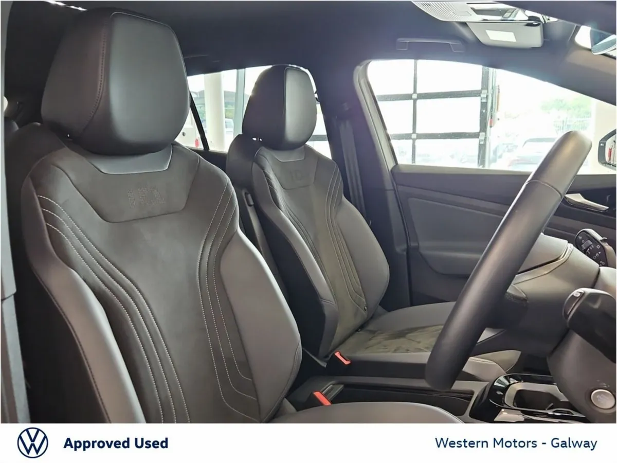 Volkswagen ID.4 SUV, Electric, 2025, White