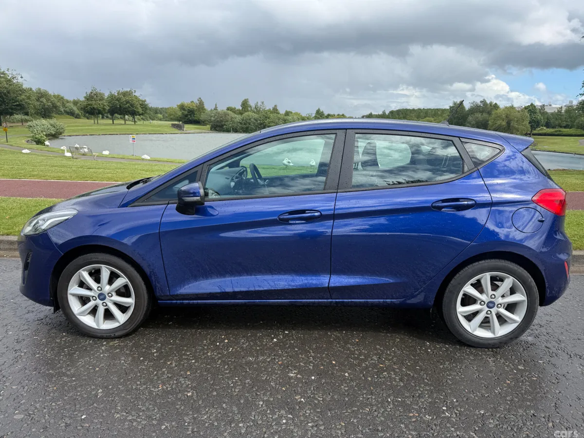 Ford Fiesta Hatchback, Petrol, 2018, Blue