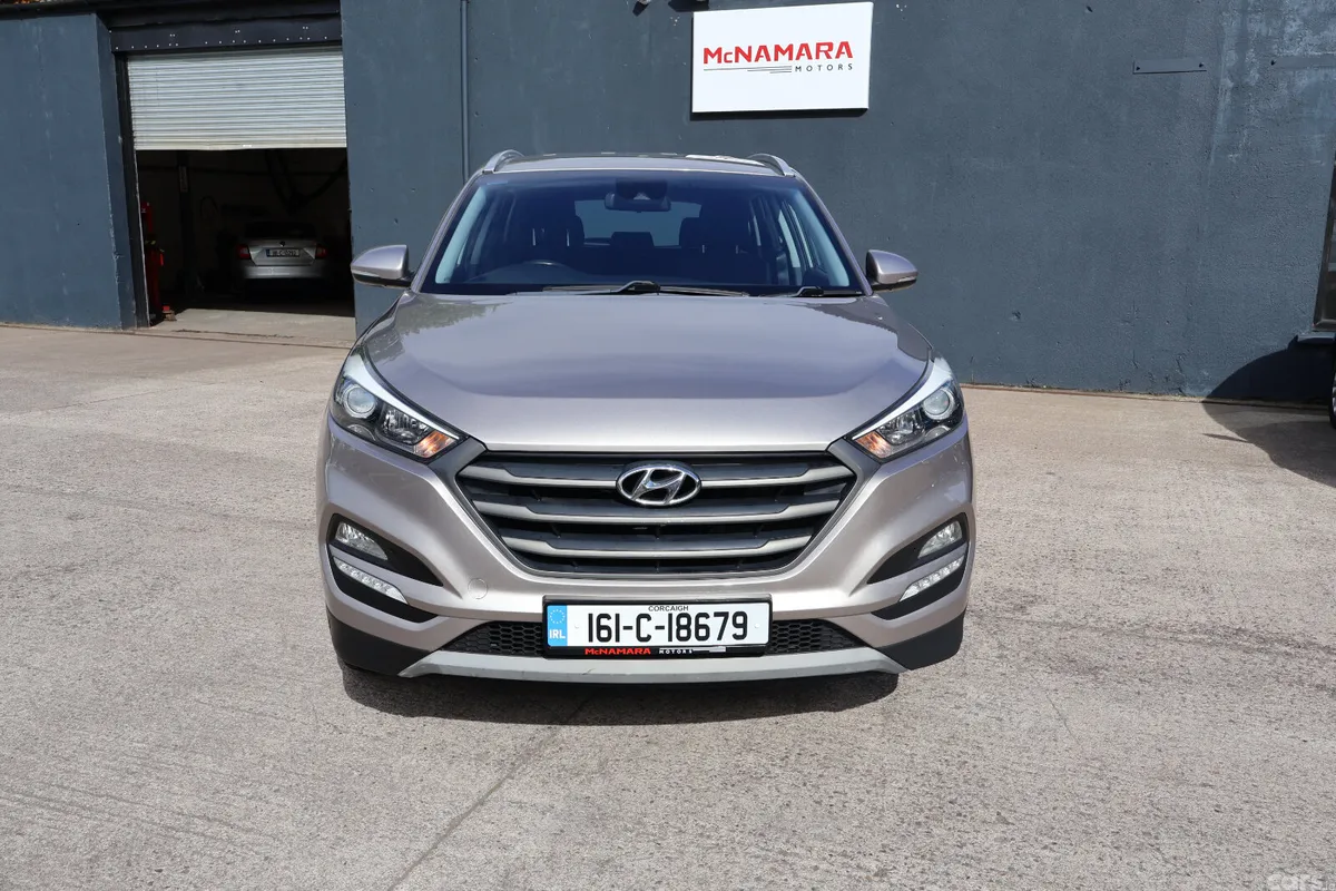 Hyundai Tucson SUV, Diesel, 2016, Beige