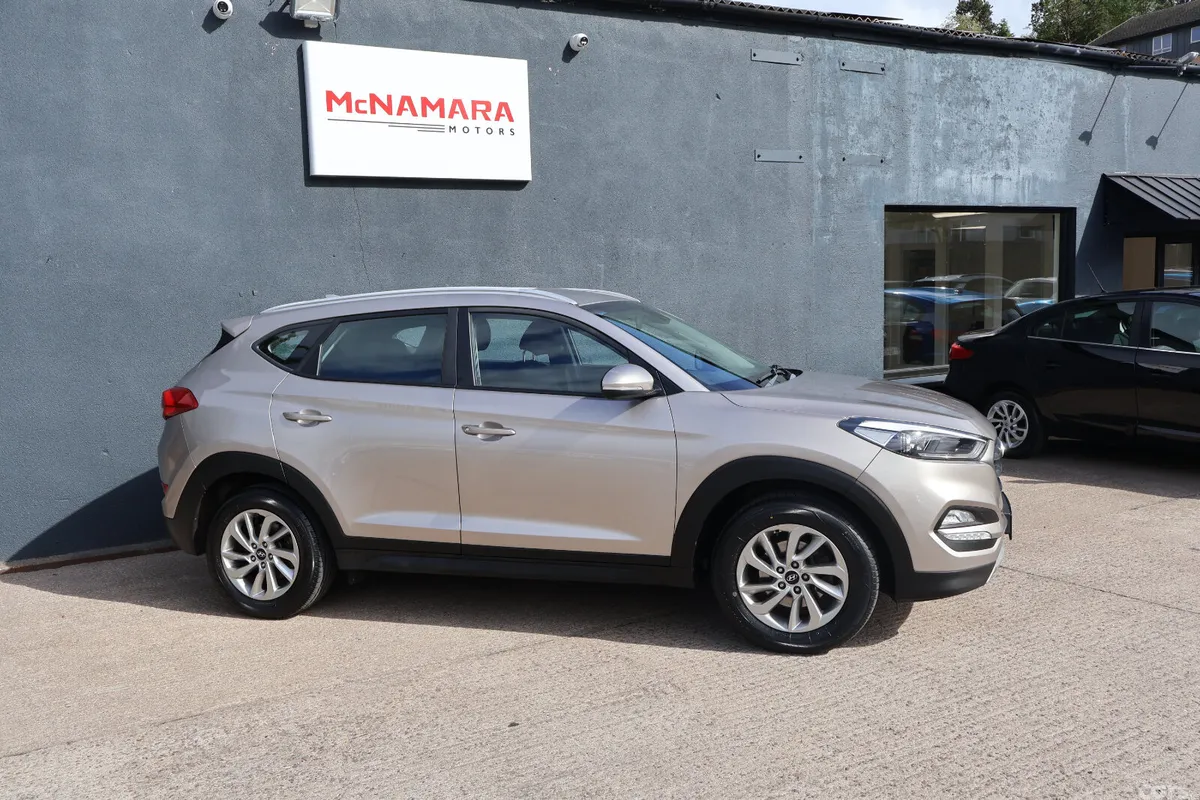 Hyundai Tucson SUV, Diesel, 2016, Beige