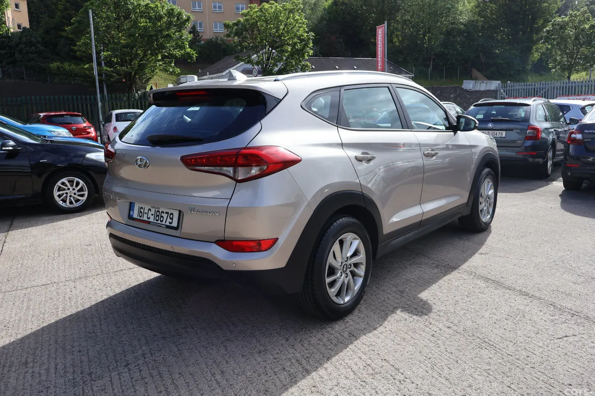 Hyundai Tucson SUV, Diesel, 2016, Beige