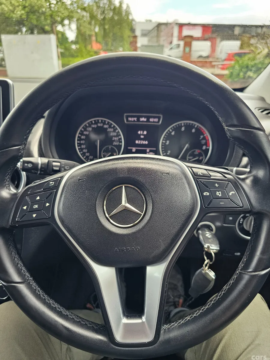 Mercedes-Benz B-Class MPV, Petrol, 2012, Black