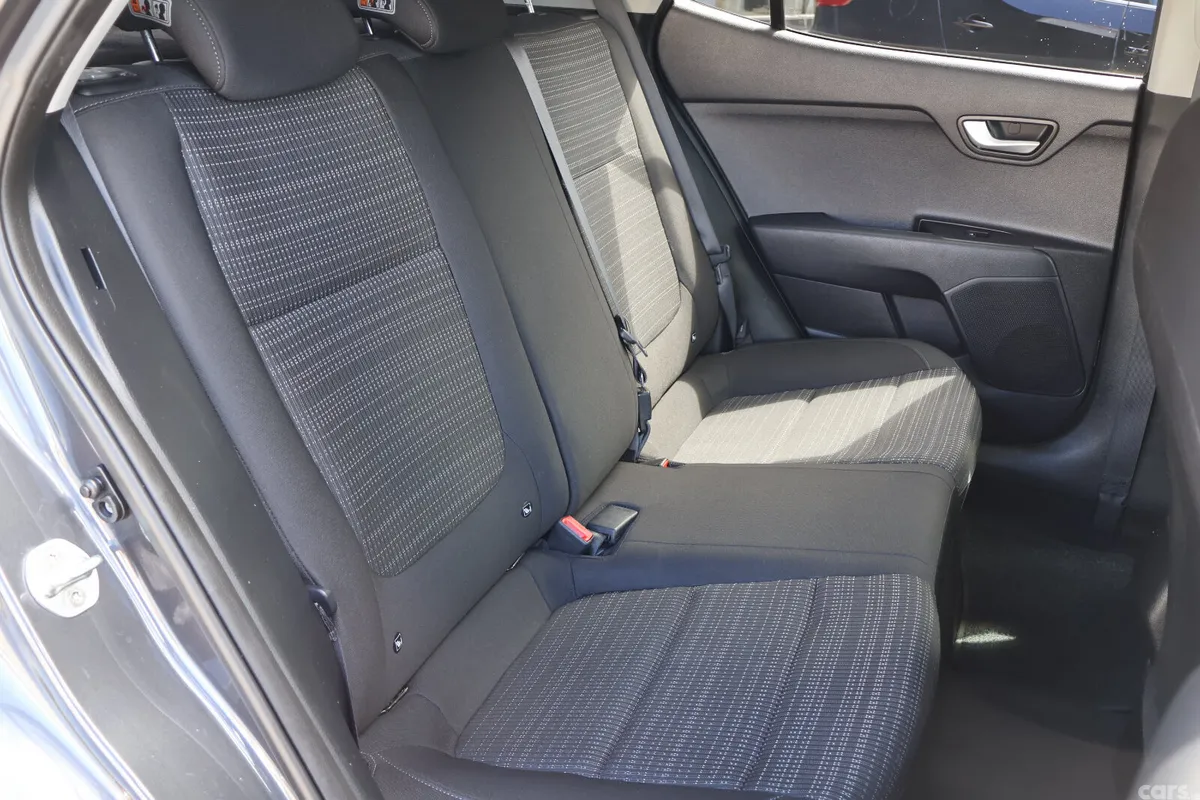 Kia Stonic Estate/Jeep, Diesel, 2019, Grey
