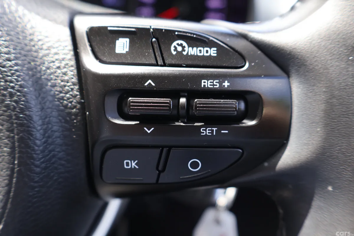 Kia Stonic Estate/Jeep, Diesel, 2019, Grey