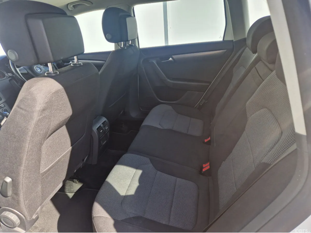 Volkswagen Passat Estate, Petrol, 2014, White