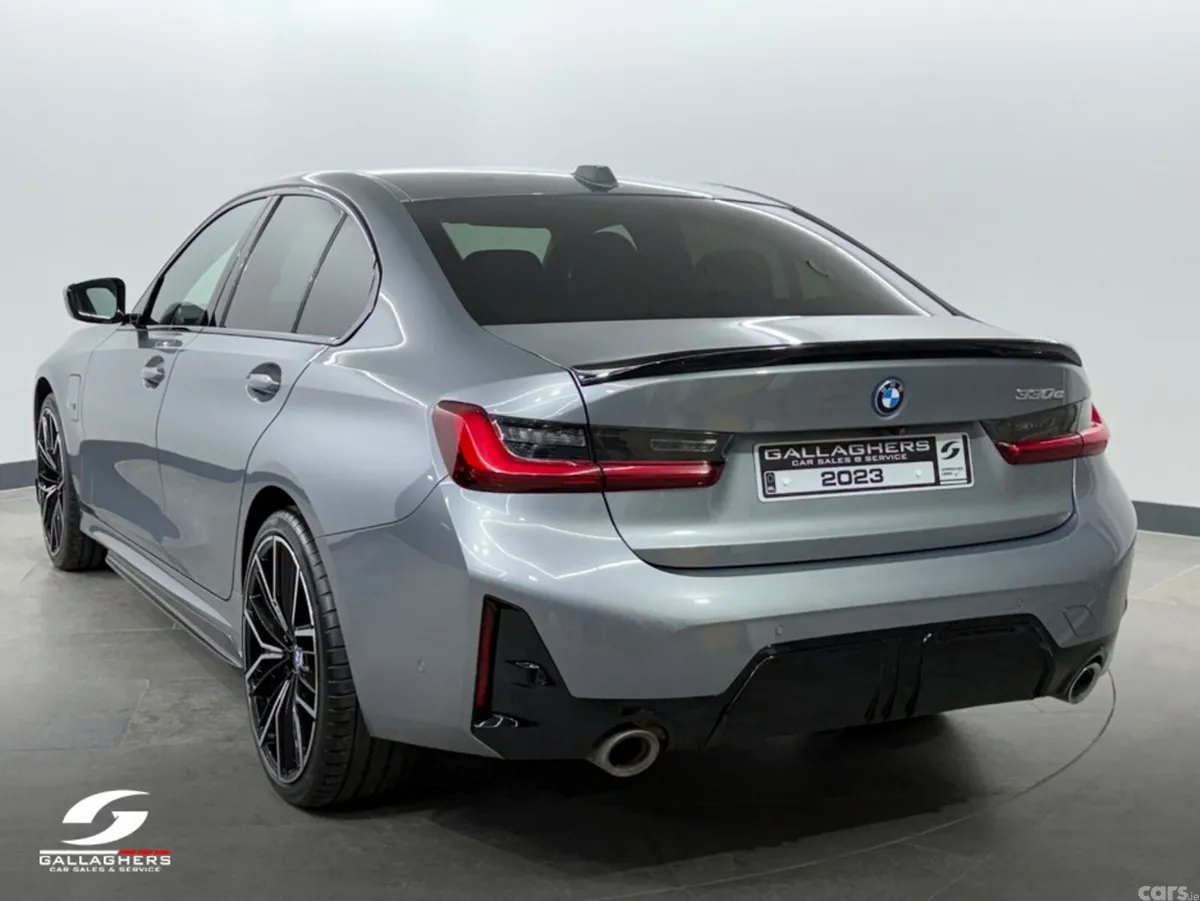 BMW 3-Series Saloon, Petrol Plug-in Hybrid, 2023, Grey
