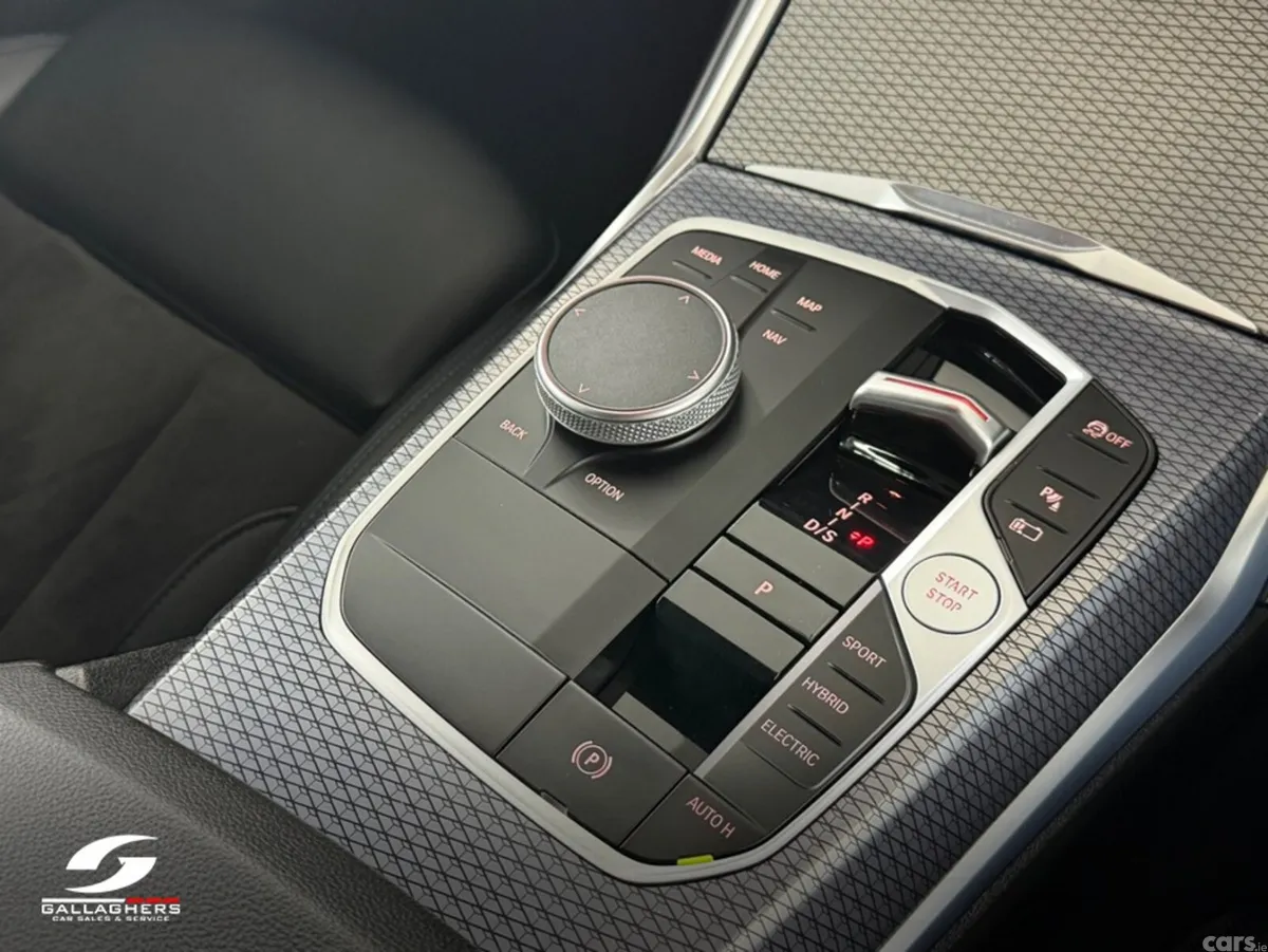 BMW 3-Series Saloon, Petrol Plug-in Hybrid, 2023, Grey