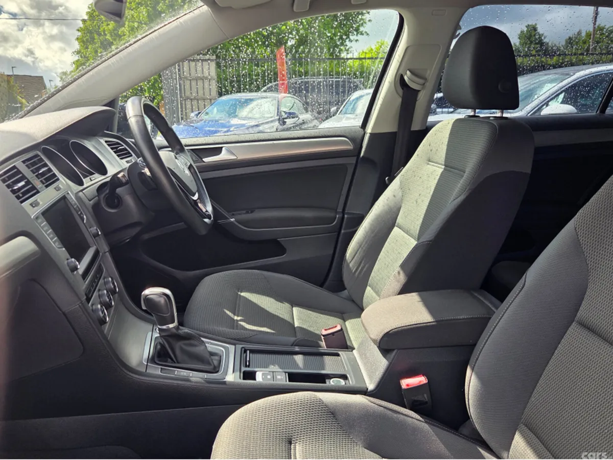Volkswagen Golf Hatchback, Petrol, 2016, Black