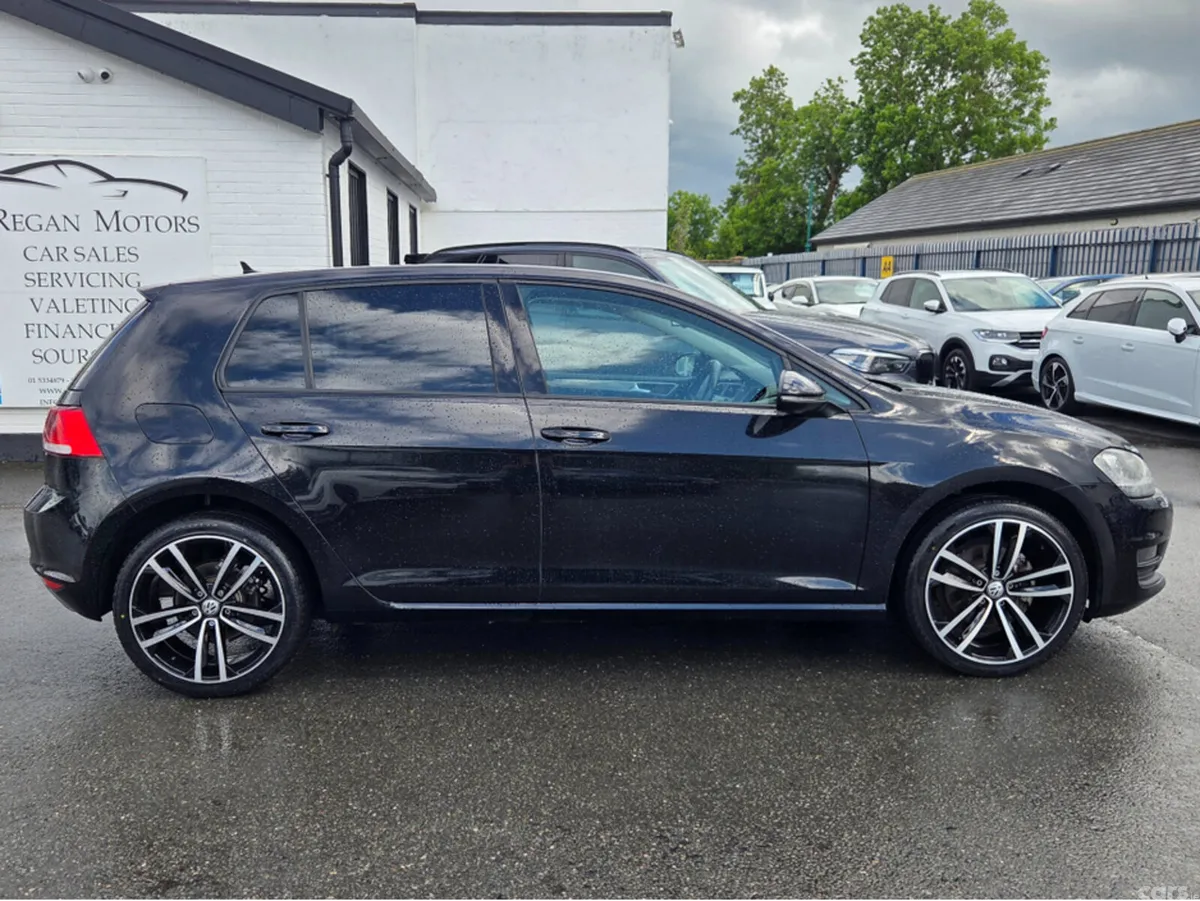 Volkswagen Golf Hatchback, Petrol, 2016, Black