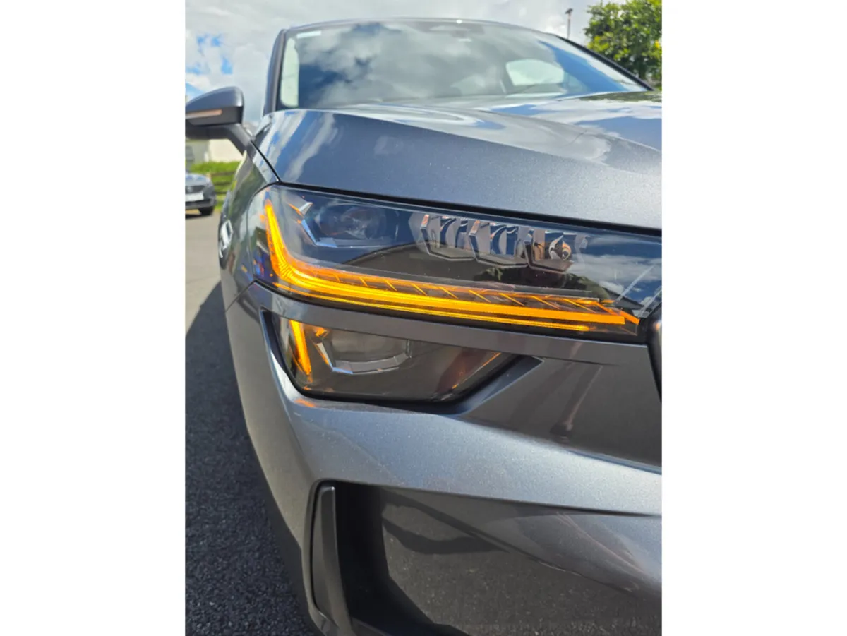 Skoda Kodiaq Estate, Diesel, 2024, Grey