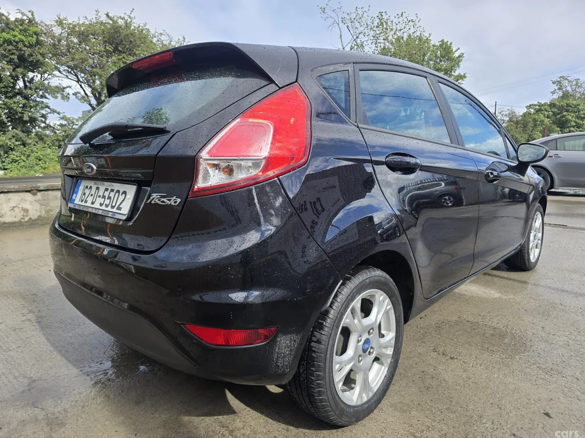 Ford Fiesta Hatchback, Petrol, 2016, Black
