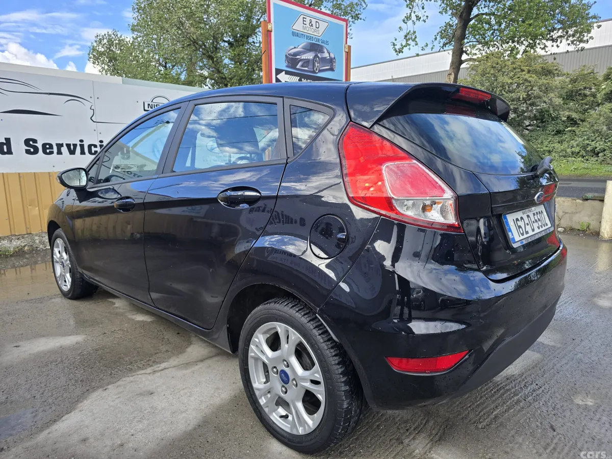 Ford Fiesta Hatchback, Petrol, 2016, Black
