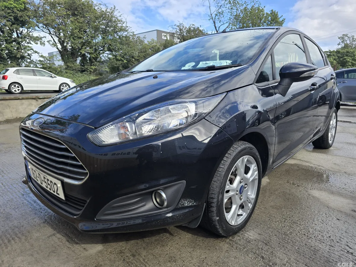 Ford Fiesta Hatchback, Petrol, 2016, Black