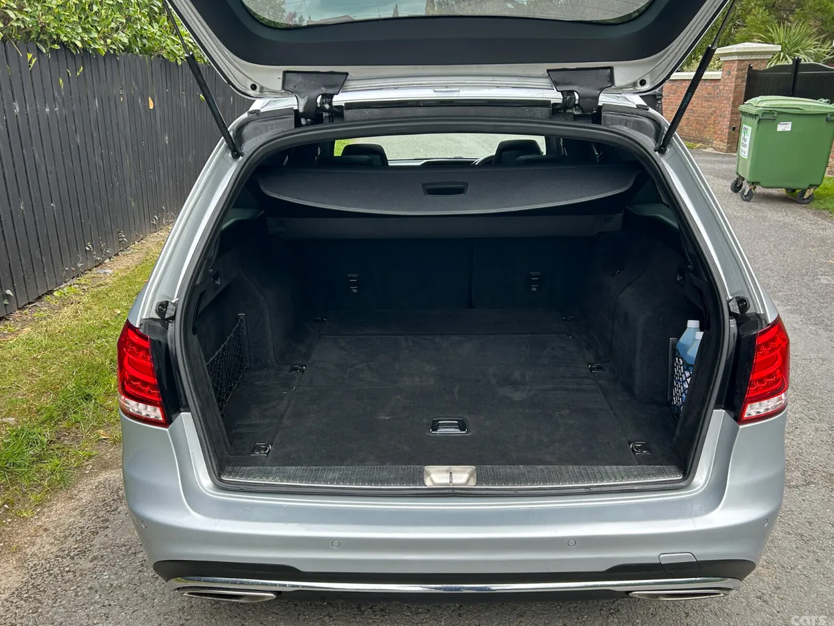 Mercedes-Benz E-Class Estate, Diesel Hybrid, 2014, Silver
