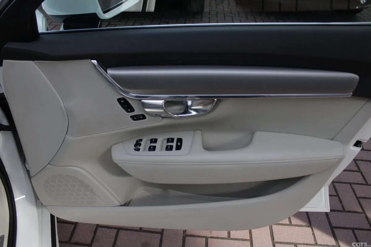 Volvo V90 Estate, Diesel, 2019, White