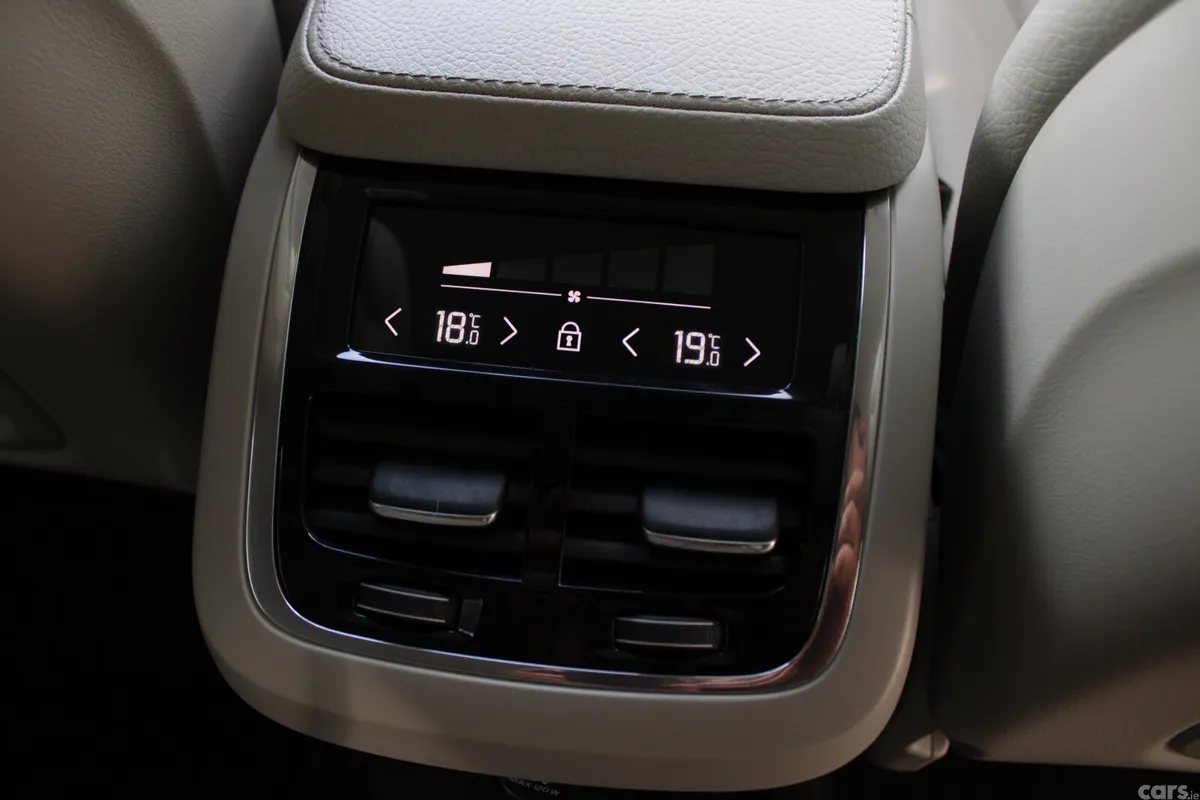Volvo V90 Estate, Diesel, 2019, White