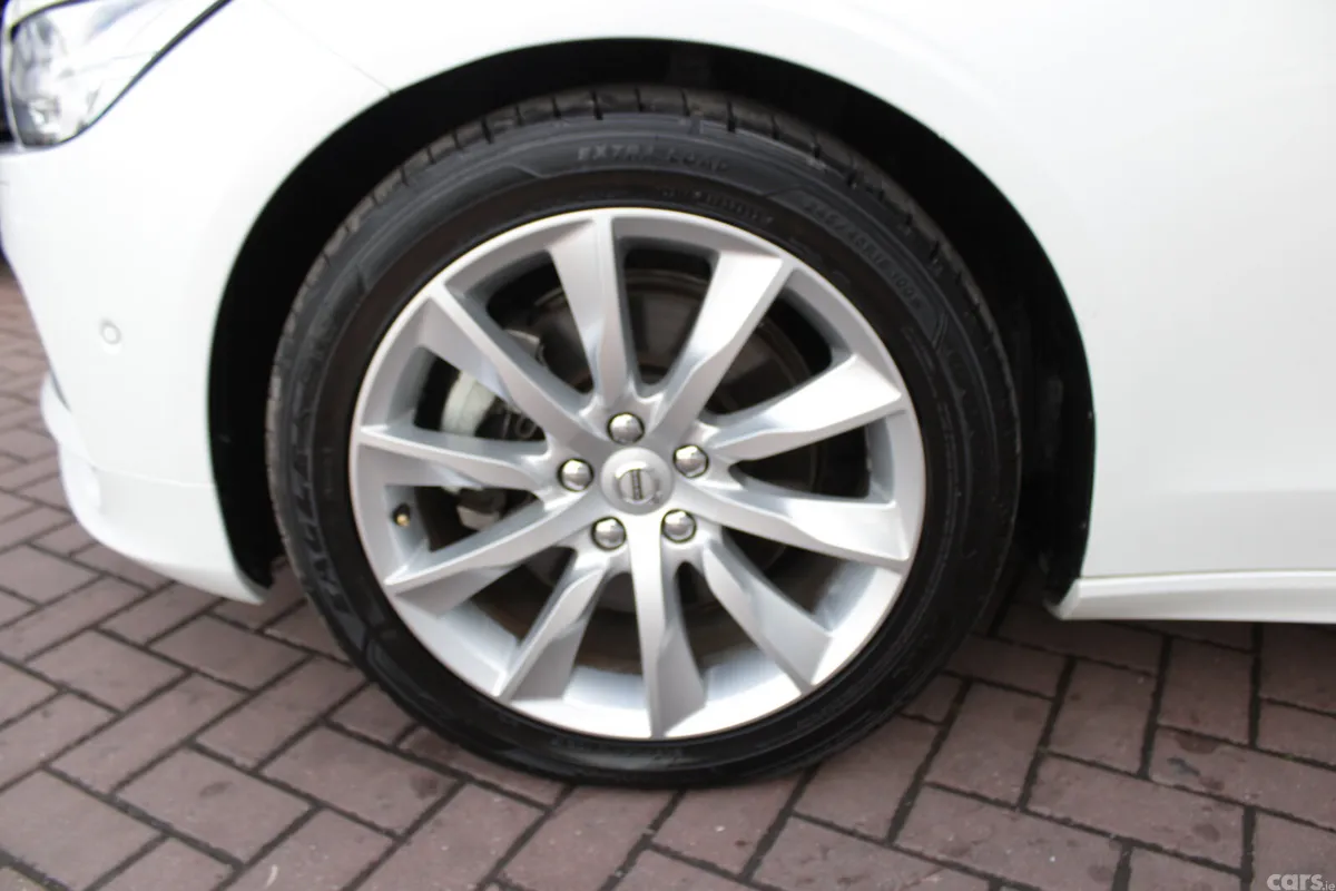 Volvo V90 Estate, Diesel, 2019, White