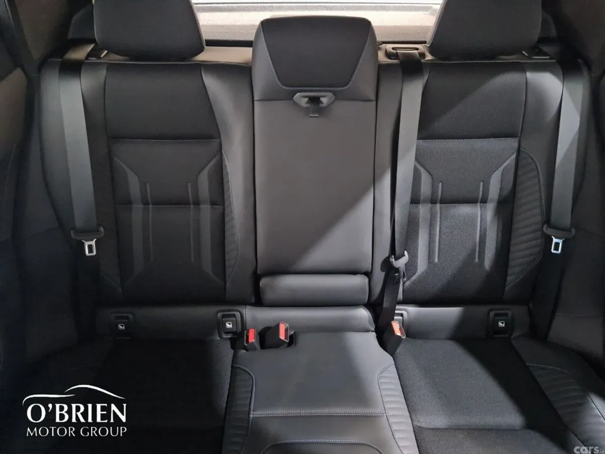 Renault Scenic E-Tech MPV, Electric, 2026, Black