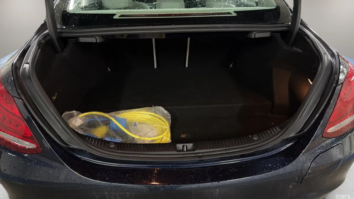 Mercedes-Benz C-Class Saloon, Petrol Plug-in Hybrid, 2017, Blue